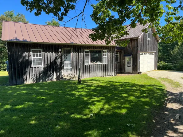 641 Toddy Pond Road, Surry, ME 04684
