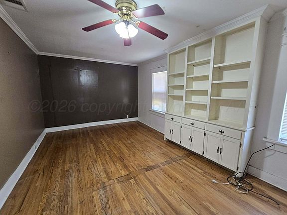 4th image of 2706 Ridgemere Blvd