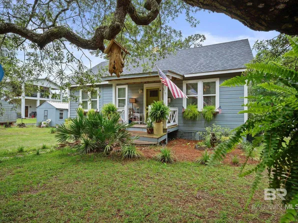 14220 River Oaks Dr, Foley, AL 36535