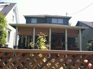 8222 16th Ave NE, Seattle, WA 98115