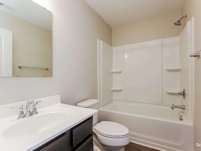 1639 Hooper Ct — Photo 10