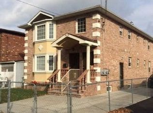 2435 93rd St, Flushing, NY 11369