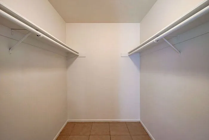 5736 N 68th Dr — Photo 13