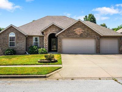 1126 N Gretchen Street, Nixa, MO, 65714