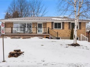 16 Scott Ave, Norfolk County, ON N3Y3H9