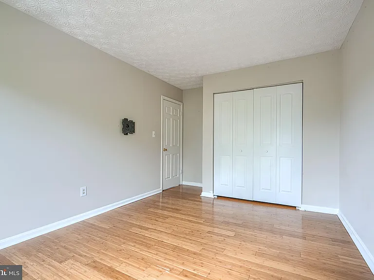 43 Oak Crest Ct — Photo 15