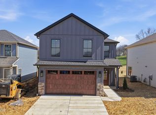 310 Monroe Dr, Bristol, TN 37620