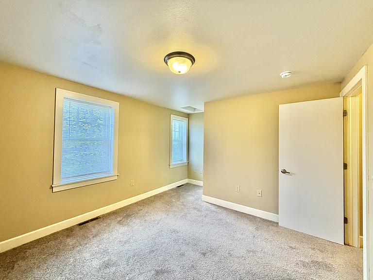 206 Carpenter St #3 — Photo 9