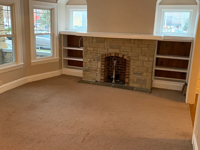 1382 Phelps Ave #1 — Photo 4