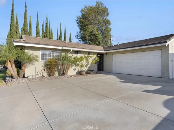 5462 Cynthia Cir, Cypress, CA 90630