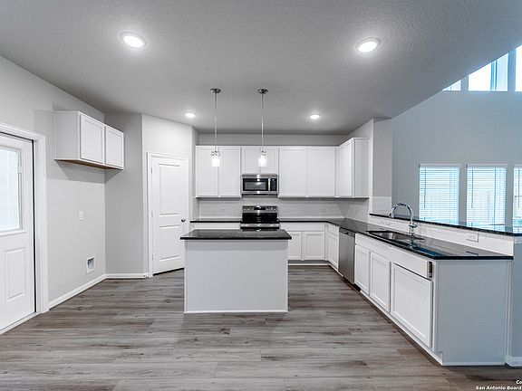 6th image of this home