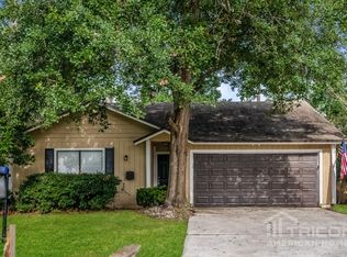 10860 Horse Track Dr, Jacksonville, FL 32257