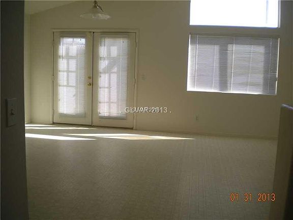 5th image of 2654 Lone Butte Dr #0