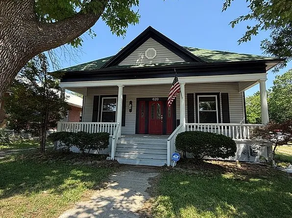 620 N Washington St, Nevada, MO 64772