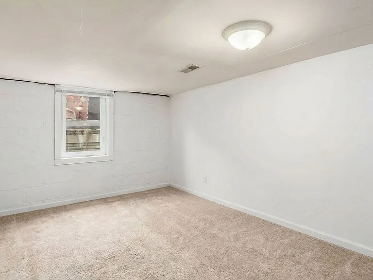 204 Chittenden Ave — Photo 22