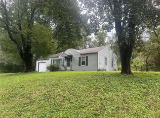 6601 Farrow Ave, Kansas City, KS 66104