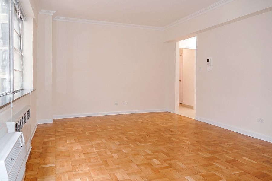 1st image of 40 E 89th St APT 11H