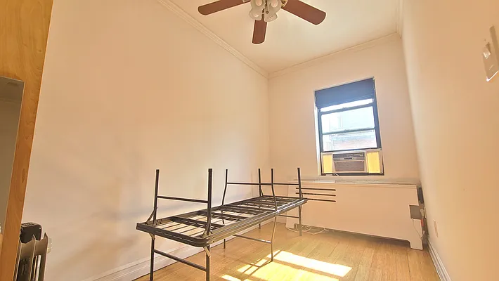 Rented by R New York | media 34