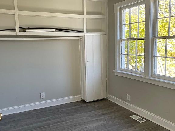 5th image of 709 32nd Ave N