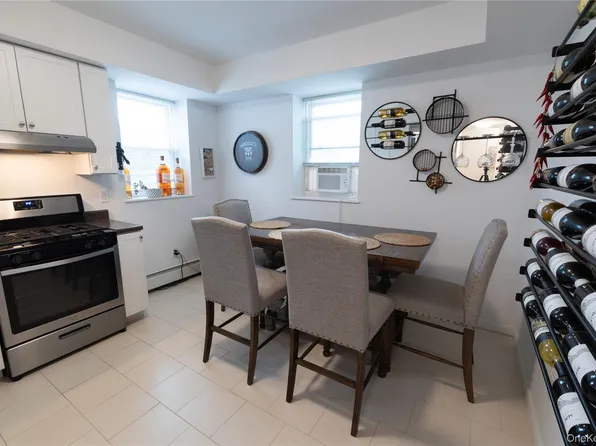 525 Beach 138th Street #A2, Belle Harbor, NY 11694