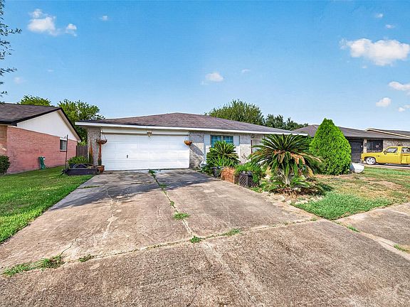 5th image of 5106 Ridge Manor Dr