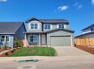 2444 W 7th Ave, Junction City, OR 97448