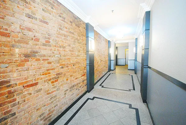 Rented by Bold New York | media 28