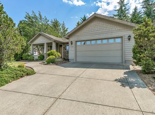 1508 Summit Ridge Cir, Medford, OR 97504