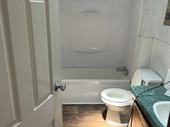 8579 Nussbaum Dr, Jacksonville, FL 32210