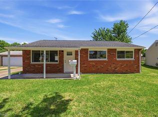 461 Augdon Dr, Elyria, OH 44035