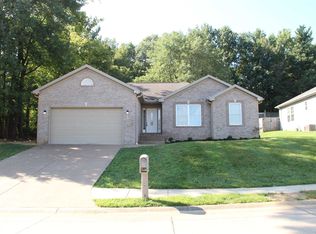 6255 Acadia Dr, Newburgh, IN