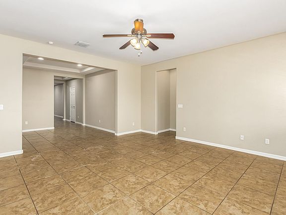 4th image of 35082 N Laredo Dr