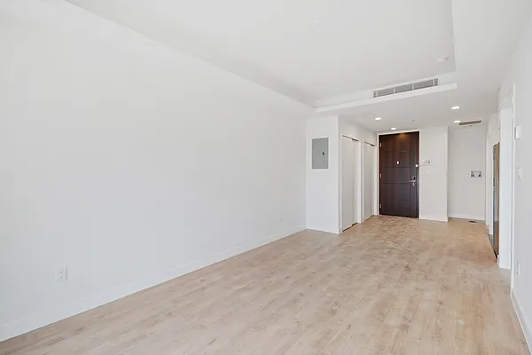 Sold by B Square Realty | media 3