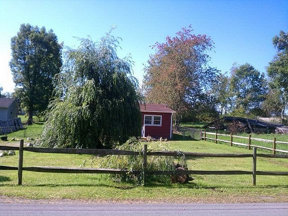 2nd image of 128 Tinnian Ave