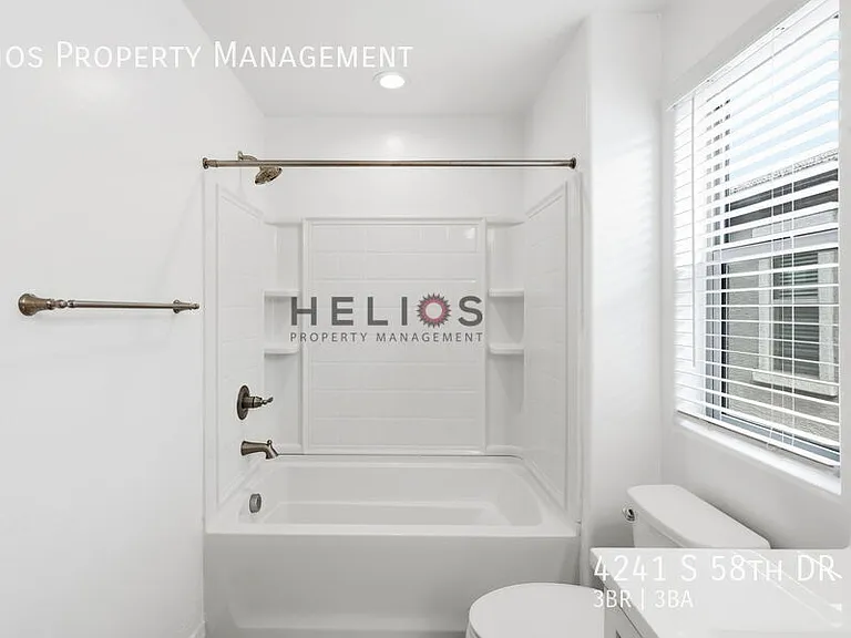 4241 S 58th Dr — Photo 17