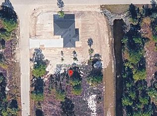 905 Oxford Ave S, Lehigh Acres, FL 33974