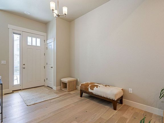 2nd image of 8479 Cromwell Dr #2