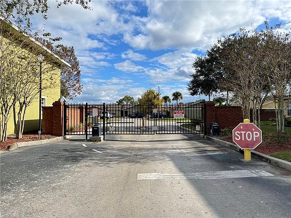 5th image of 313 Theophilo Mansur Ct