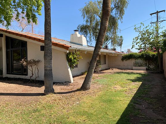 4th image of 1551 N Bel Air Dr