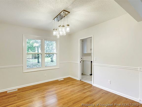 5th image of 4317 Old Colony Rd