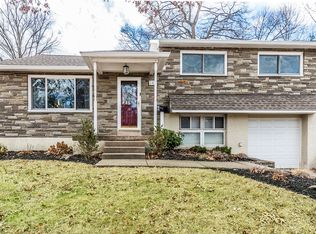 147 Reiffs Mill Rd, Ambler, PA 19002