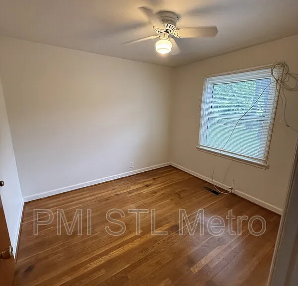 1238 Hoyt Dr — Photo 7