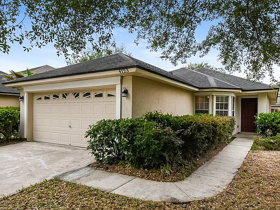 3rd image of 4123 Pebble Brooke Cir