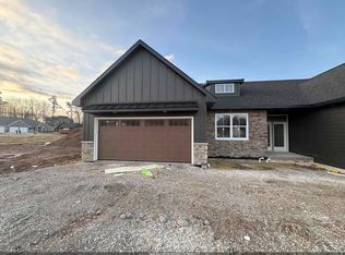 3365 Shawano Ave, Green Bay, WI 54313