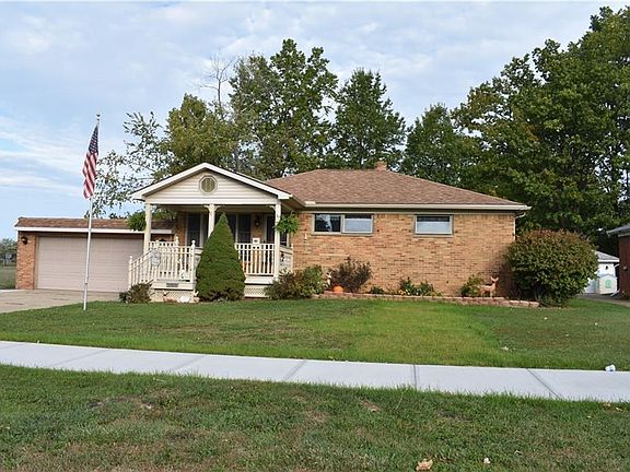 2nd image of 31615 Willowick Dr