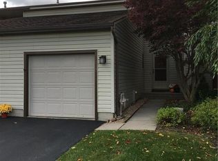 133 Lookout Cir, Syracuse, NY 13209