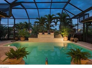 1285 Tuna Ct, Naples, FL 34102