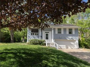 8610 E 91st St, Kansas City, MO 64138