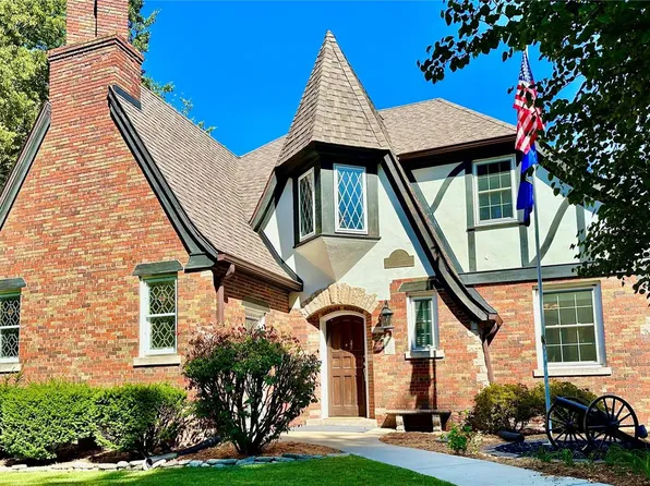 105 Florence St, Lebanon, IL 62254