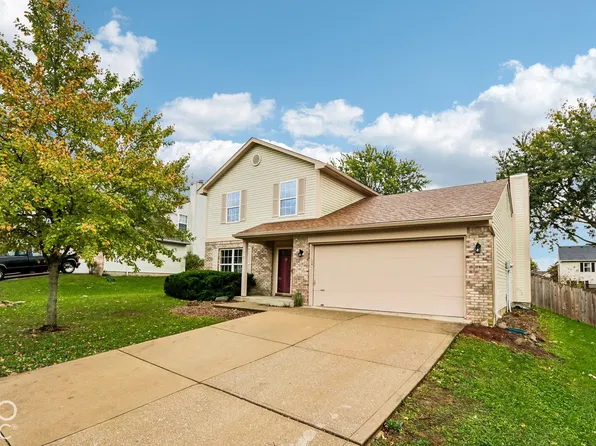 430 N Shore Ct, Franklin, IN 46131